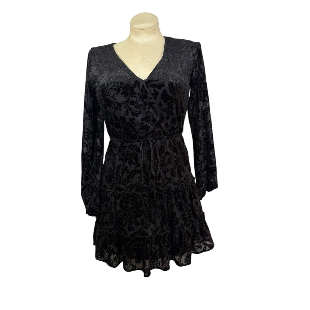 City Studio‎ Juniors S NWT long sleeve Gothic black velvet burnout Minidress